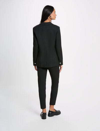 Pantal&oacute;n slim 7/8 negro mujer