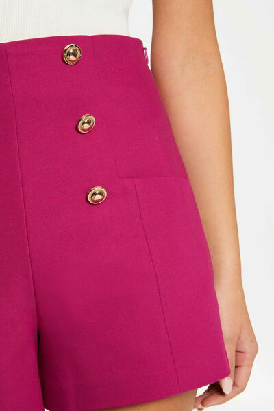 Short city recto con botones frambuesa mujer