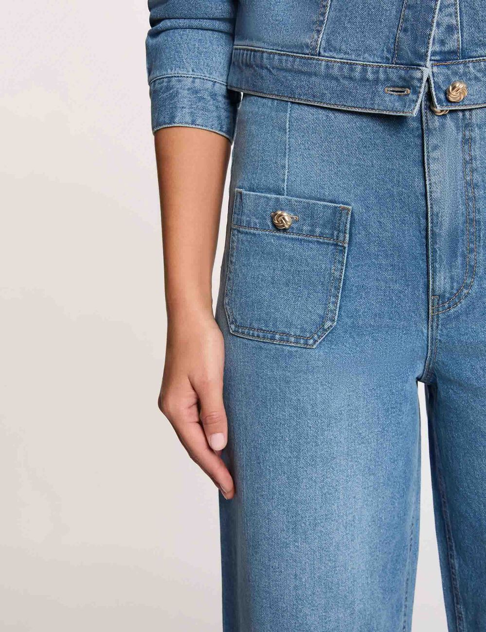 Jean ancho de tiro alto denim stone mujer