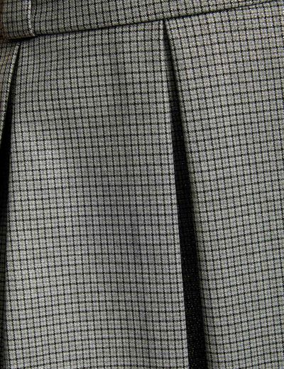 Falda corta estampado cuadros gris moyen mujer