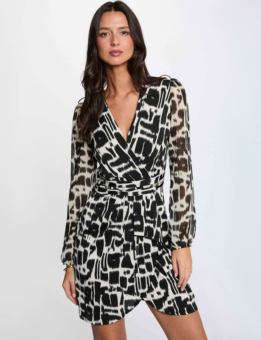 Vestido corto con cuello en V multicolor mujer