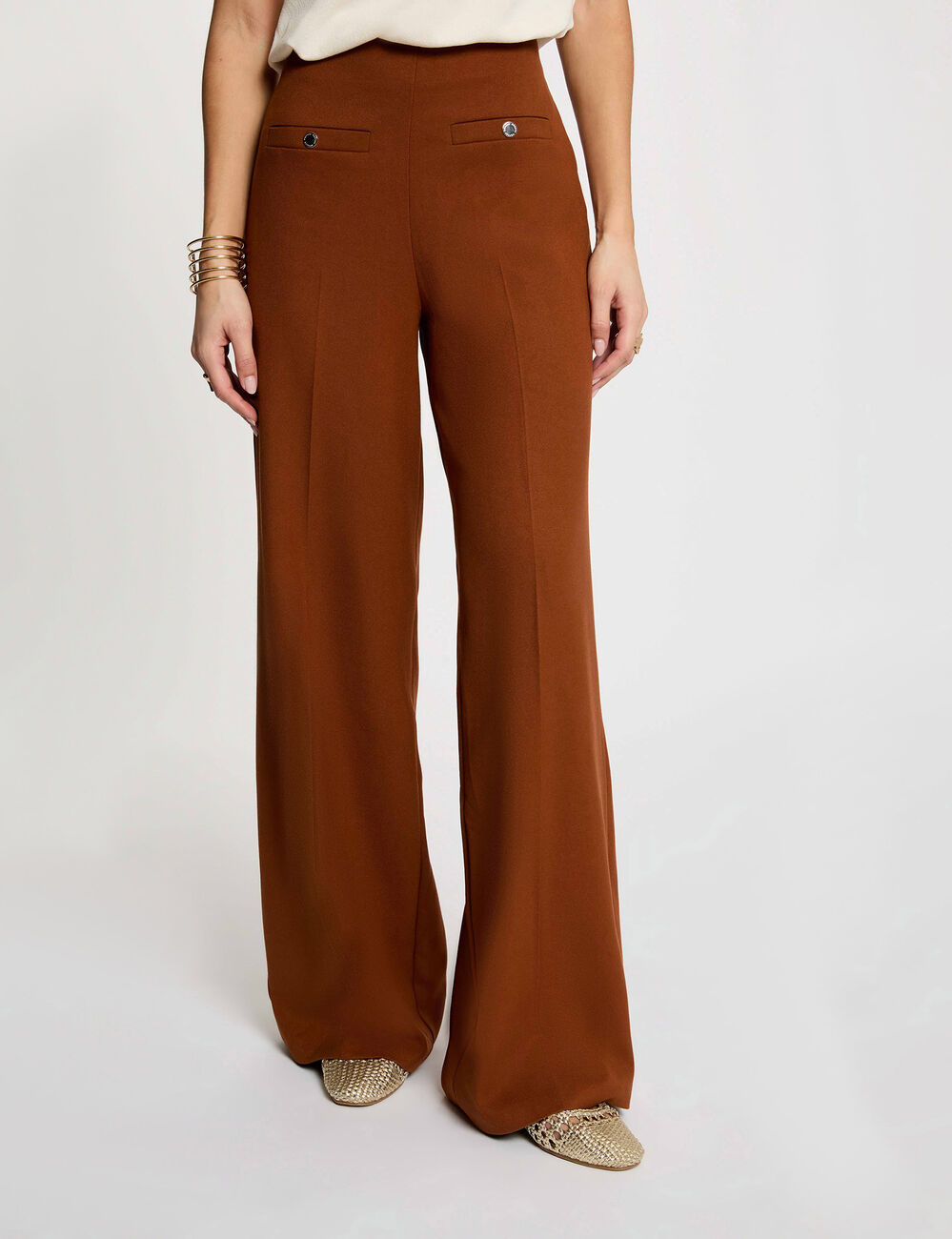 Pantal&oacute;n ancho de tiro alto marr&oacute;n co&ntilde;ac mujer