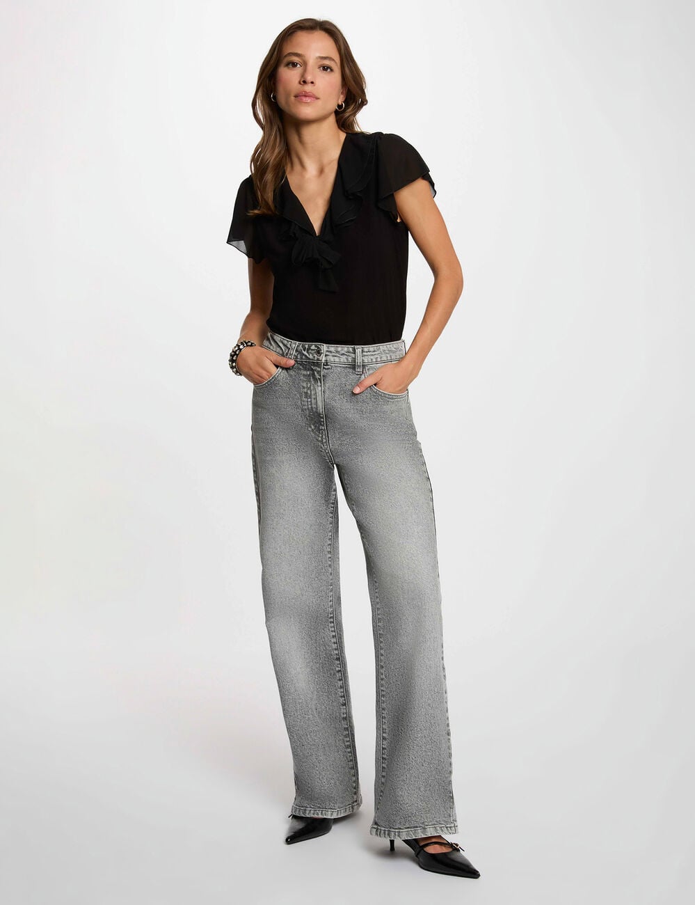 Camiseta con cuello lazada negro mujer