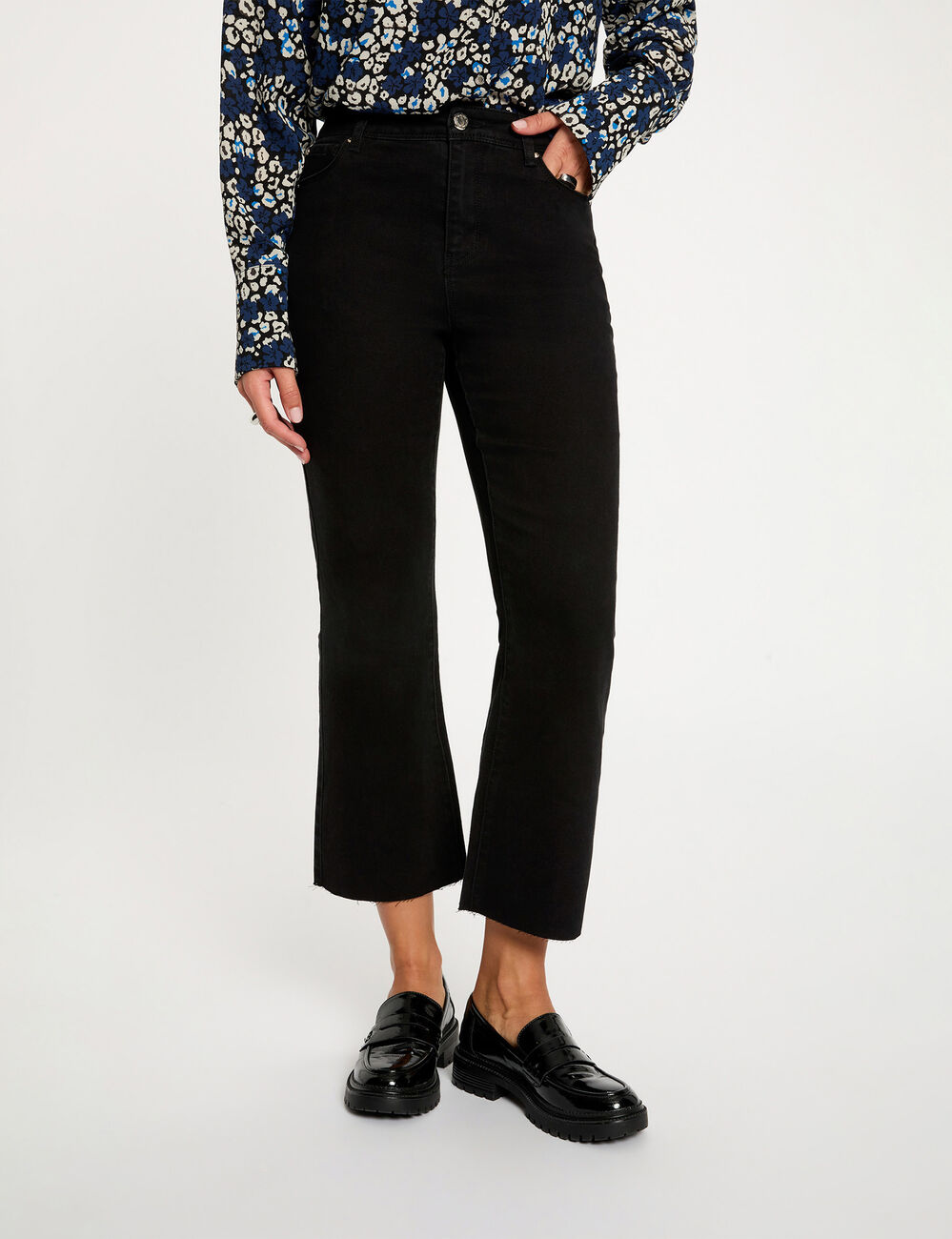 Vaqueros flare 7/8 negro mujer