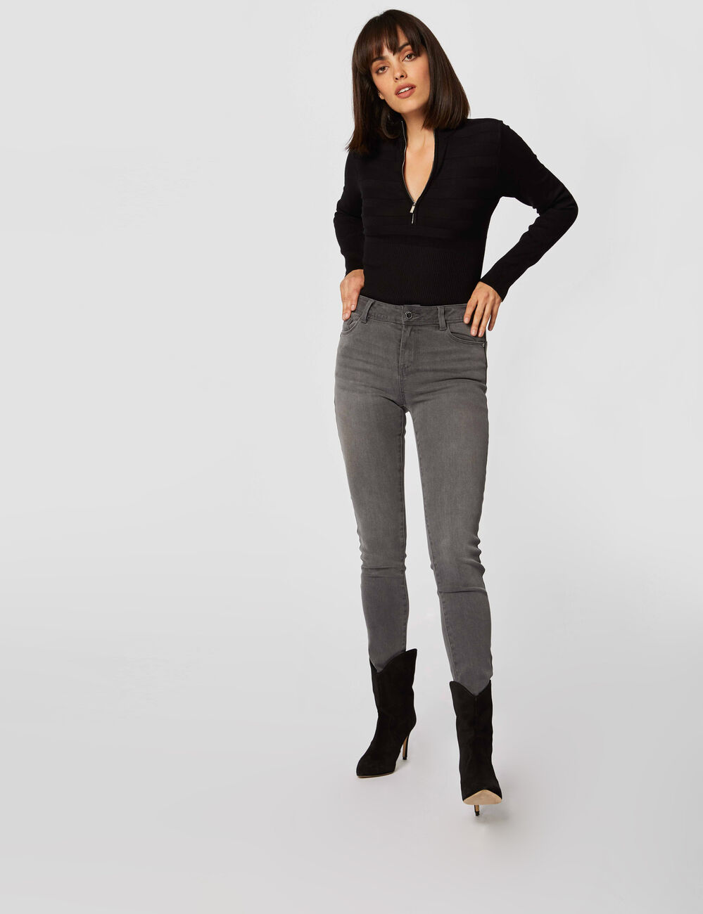 Jersey manga larga con cuello alto negro mujer