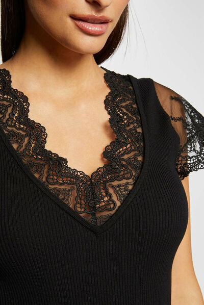Jersey manga corta con encaje negro mujer