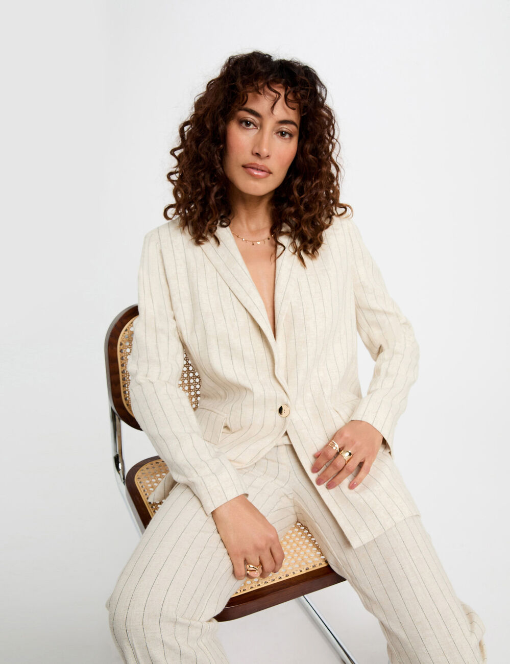 Americana con rayas beige mujer