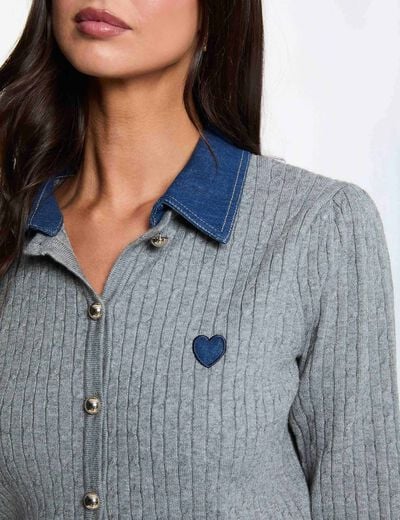 Jersey con cuello vuelto y botones gris claro mujer