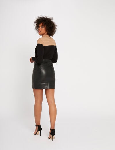 Jersey de manga larga con un cuello alto c&aacute;mel mujer
