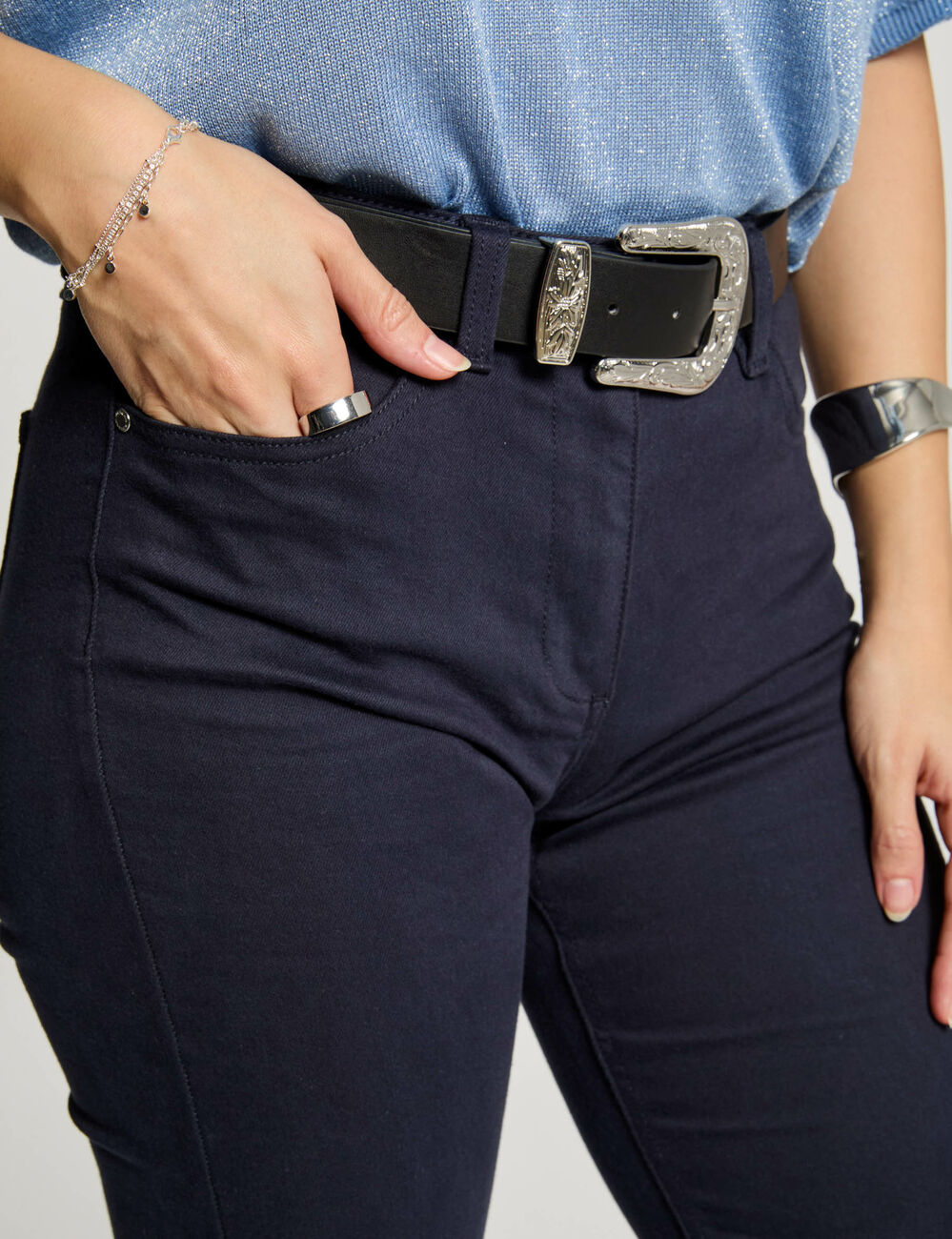 Pantalón recto azul marino mujer