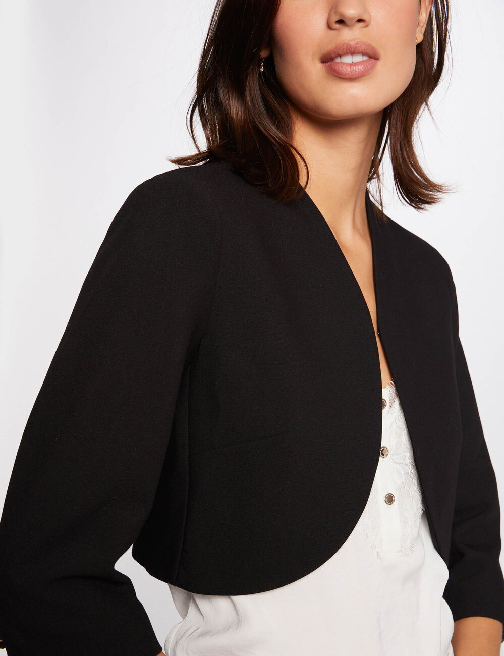 Chaqueta recta con manga 3/4 negro mujer