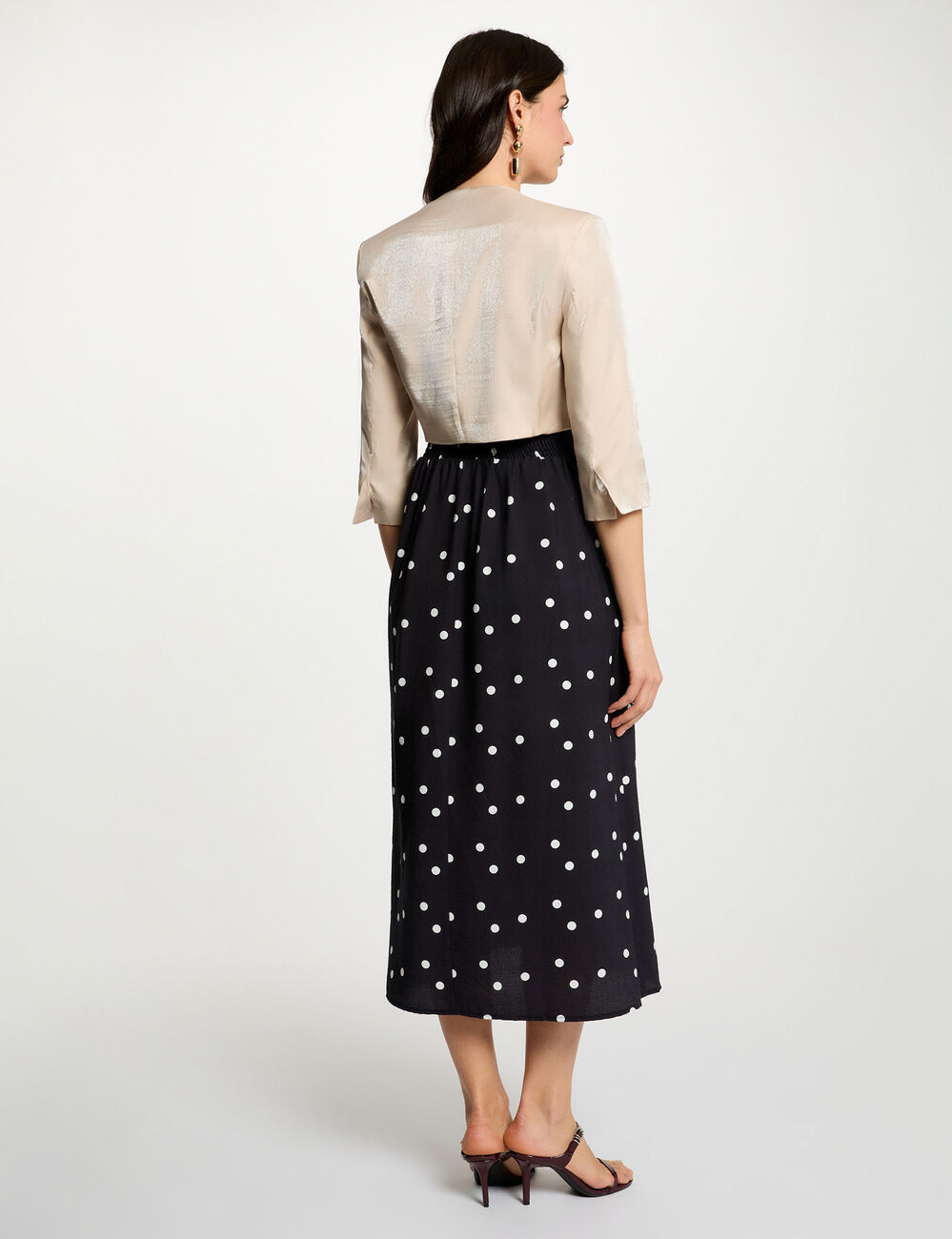 Bolero ajustado mangas 3/4 beis claro mujer