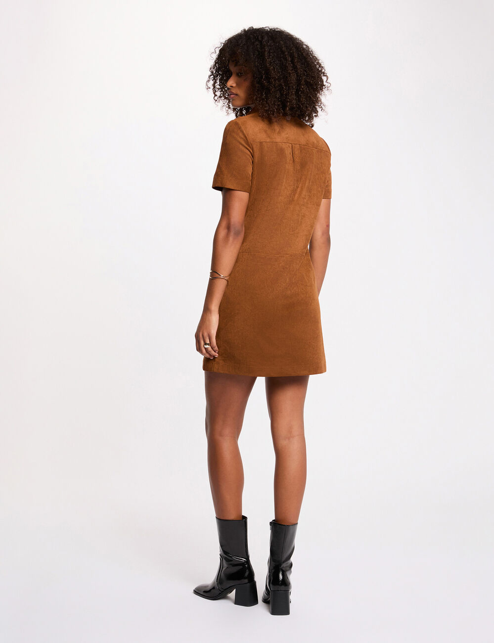 Vestido corto cruzado marr&oacute;n co&ntilde;ac mujer
