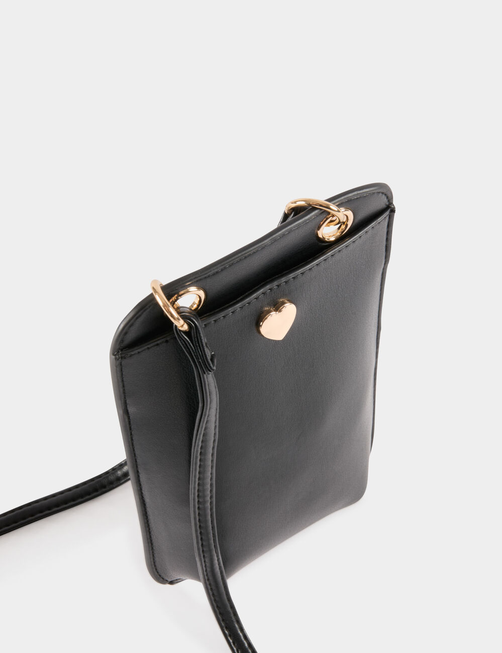 Bolso con hebilla coraz&oacute;n negro mujer