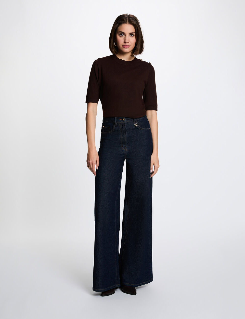 Jersey cuello redondo mangas cortas marr&oacute;n oscuro mujer
