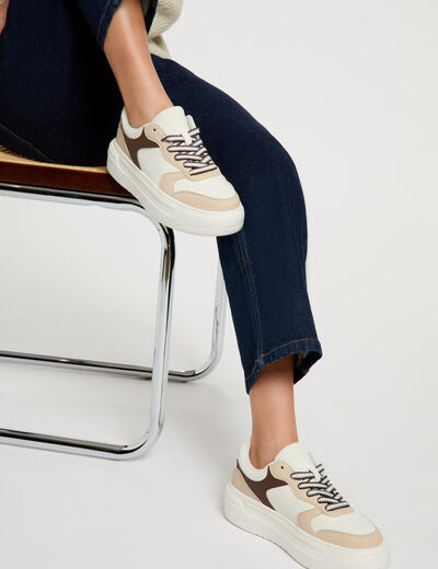 Zapatillas bicolor de piel sint&eacute;tica blanco mujer