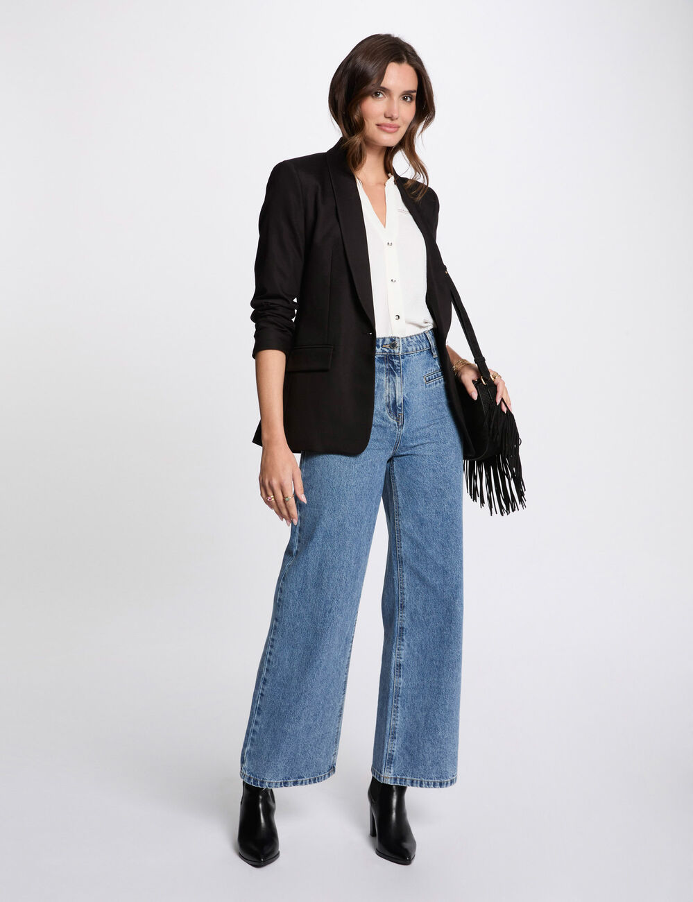 Chaqueta corta cuello chal negro mujer