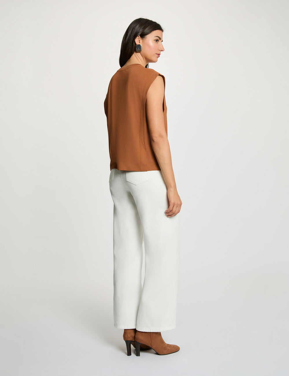Camiseta recta cuello redondo c&aacute;mel mujer