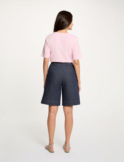 Pantal&oacute;n corto ancho de mezclilla denim crudo mujer