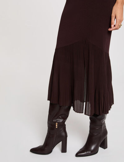 Vestido de punto con cintur&oacute;n marr&oacute;n oscuro mujer