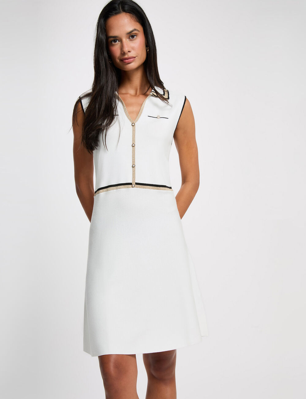 Vestido de punto con cuello vuelto blanco mujer