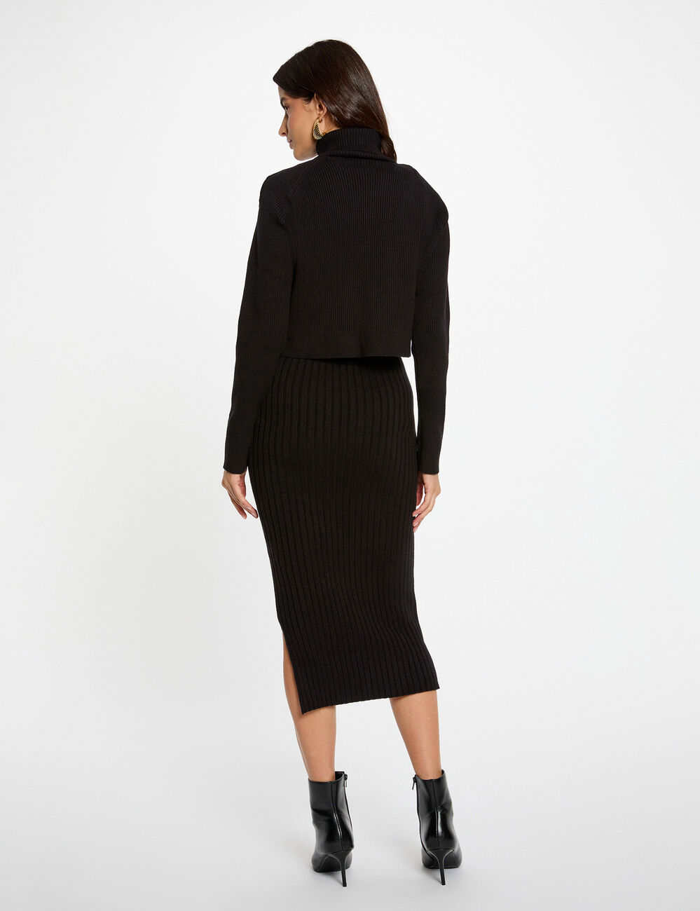 Vestido de punto con cuello alto negro mujer