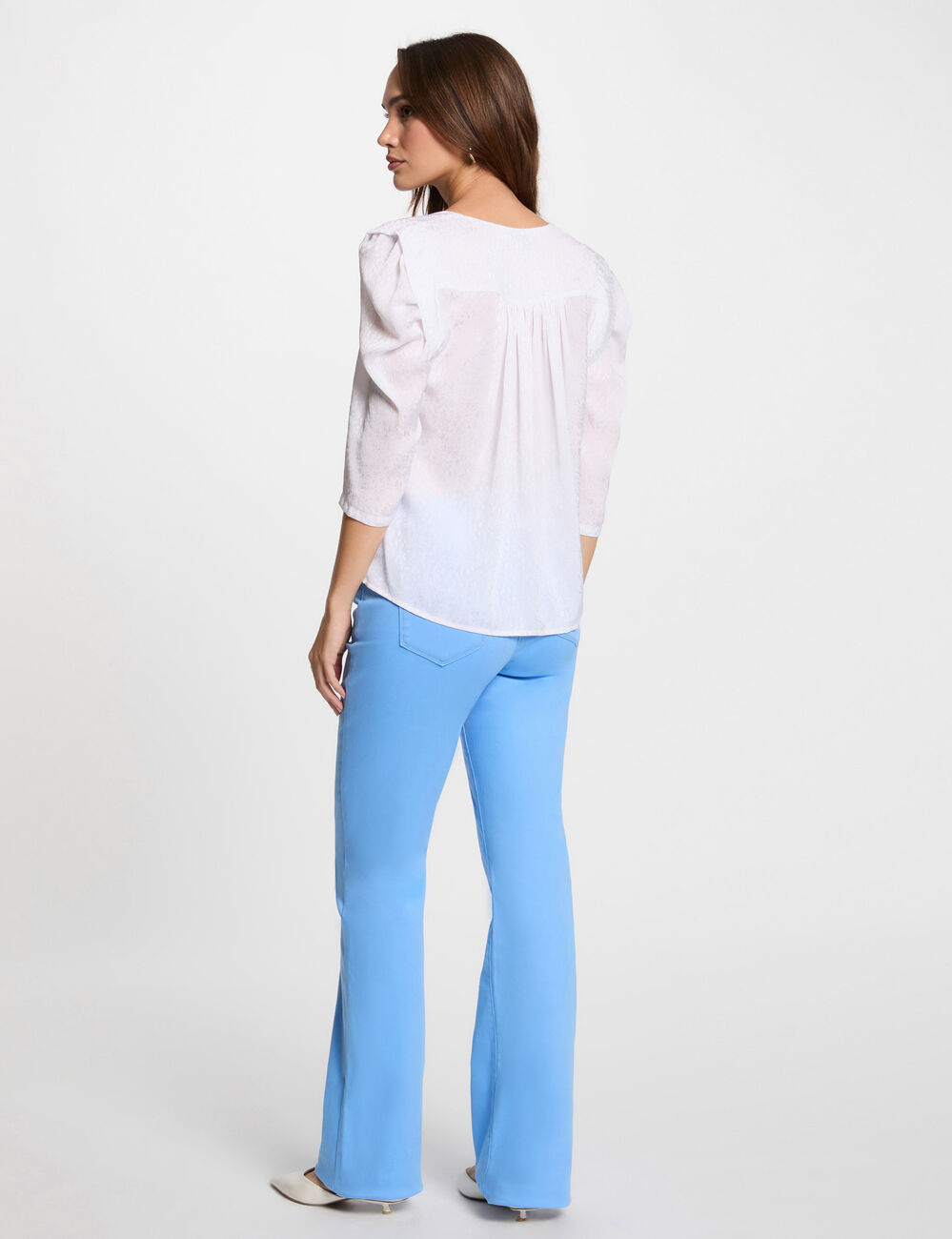 Pantalón boot-cut abotonado azul mujer