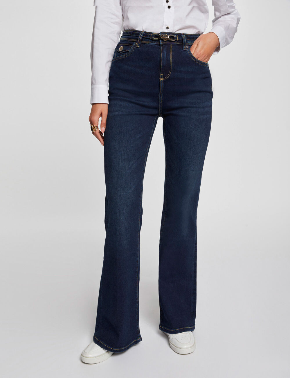 Vaquero flare talle alto denim crudo mujer