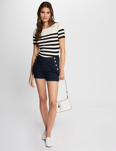 Short vaquero ajustado denim crudo mujer