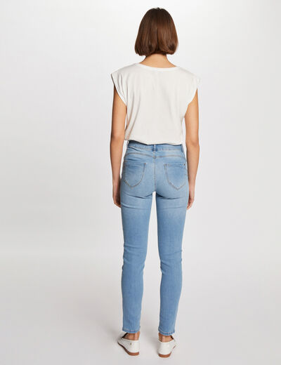 Vaquero slim talle estándar denim descolorido mujer