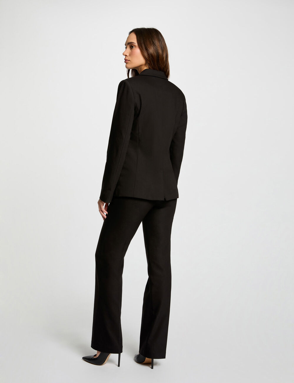 Chaqueta detalles cremallera negro mujer