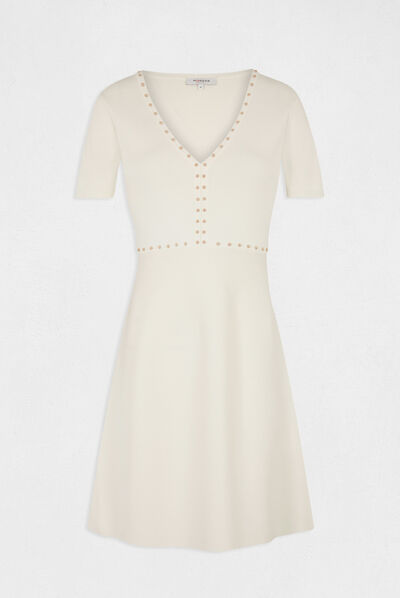 Vestido de punto ajustado con tachuelas crudo medio mujer