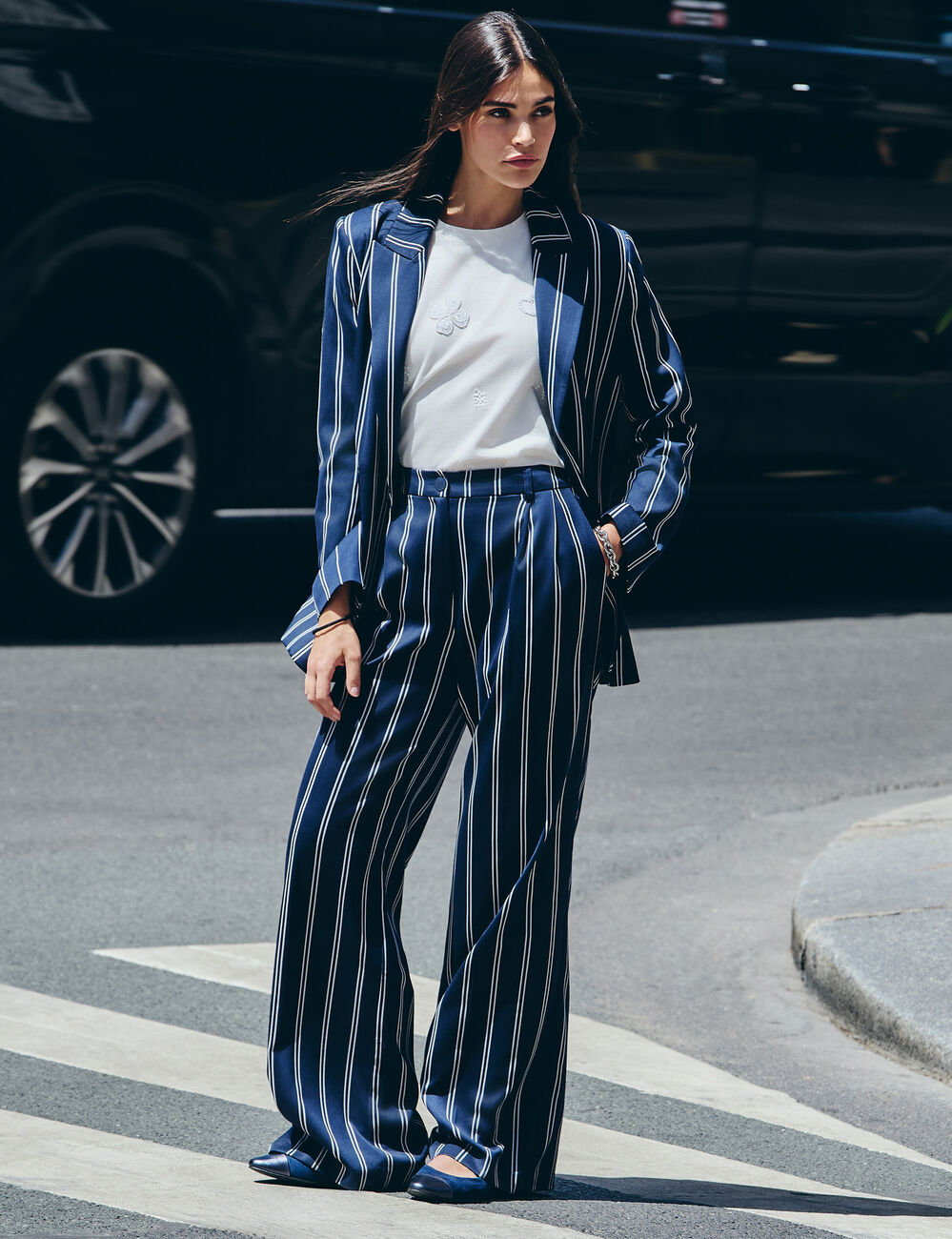 Pantal&oacute;n ancho de tiro alto azul marino mujer