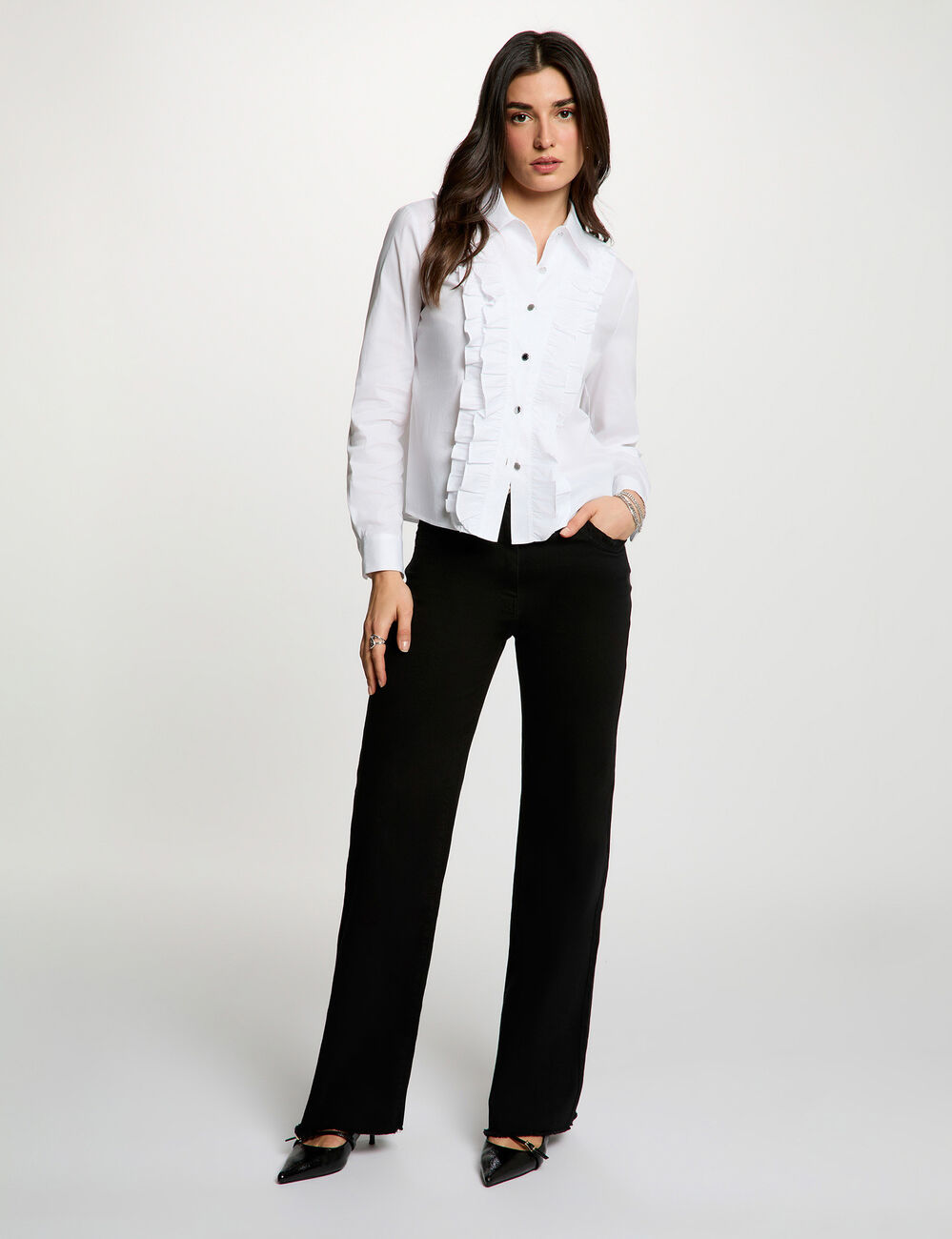 Camisa recta con cuello vuelto blanco mujer