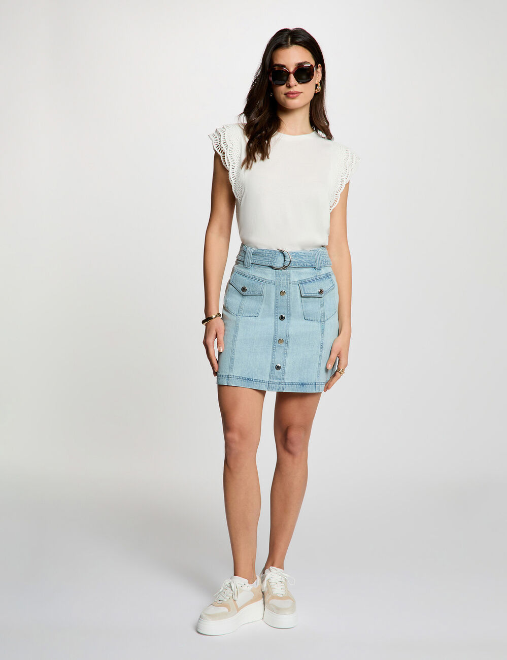 Falda vaquero corta denim descolorido mujer