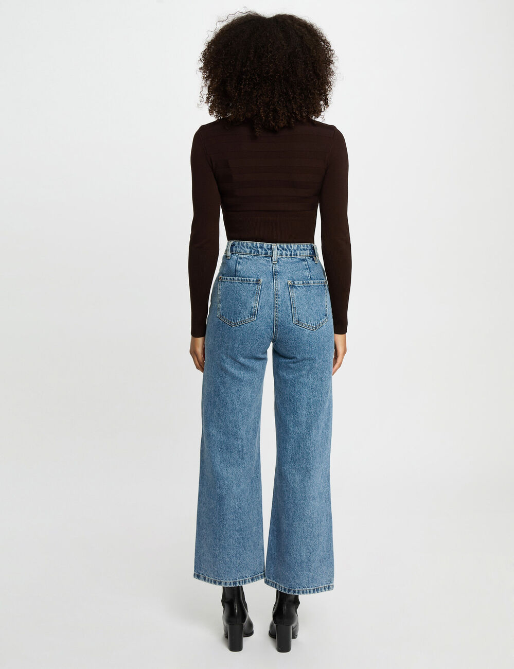 Jersey de cuello alto ajustado marr&oacute;n oscuro mujer