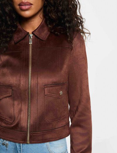 Chaqueta corta antelina marr&oacute;n oscuro mujer