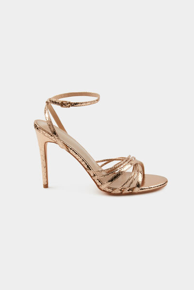 Sandalias de tacón de aguja con pulseras rosa mujer