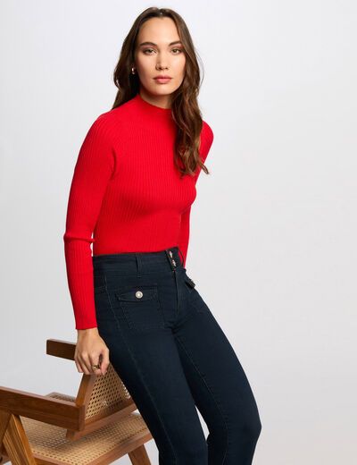 Jersey acanalado cuello alto rojo mujer