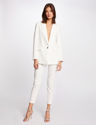 Pantalón cigarette estilo corto marfil mujer