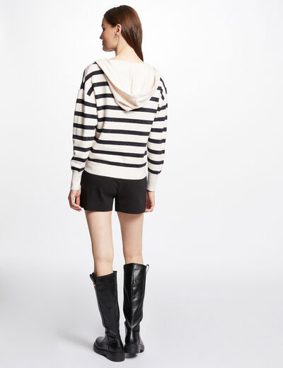 Jersey escote en V y capucha marfil mujer