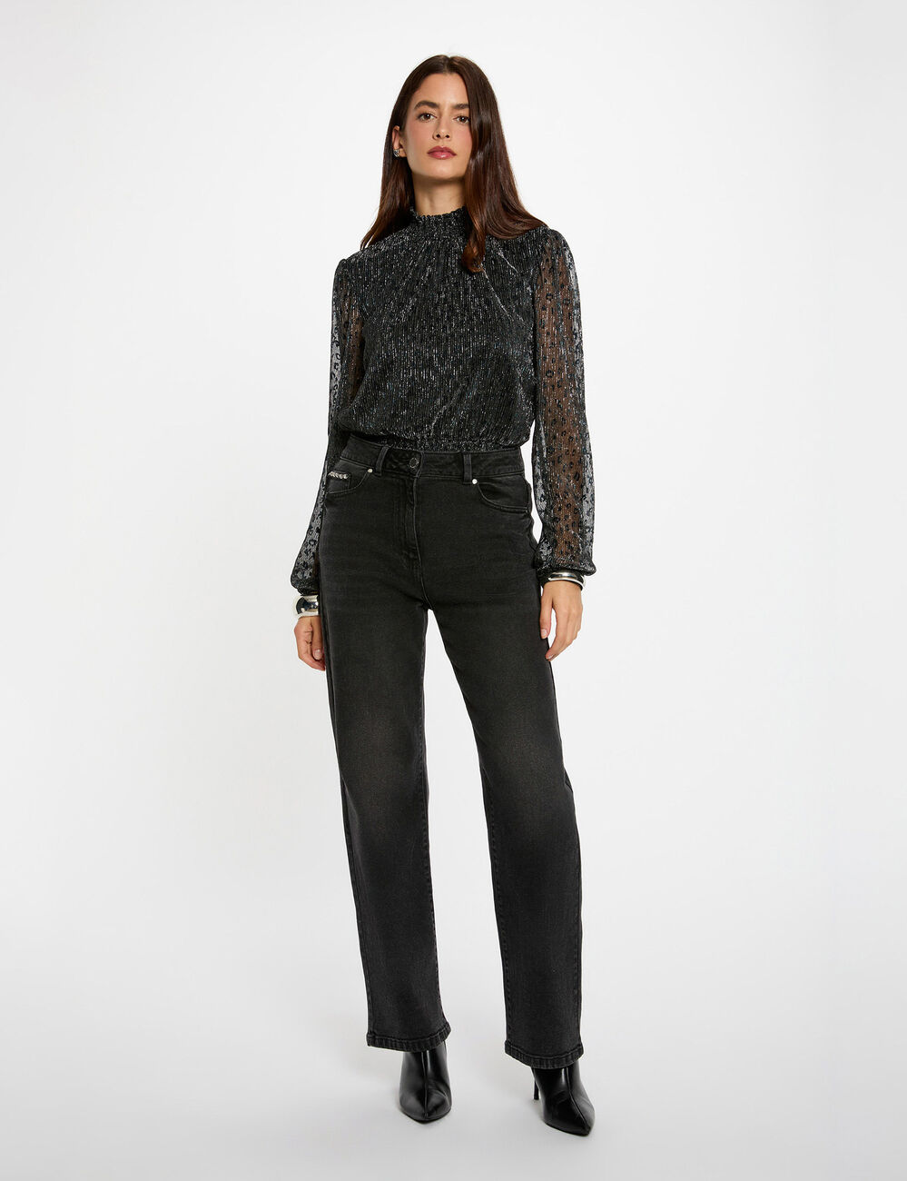 Camiseta de cuello alto negro mujer