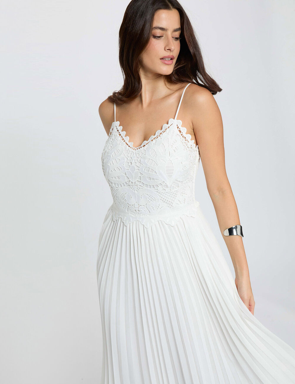 Vestido largo de encaje blanco mujer
