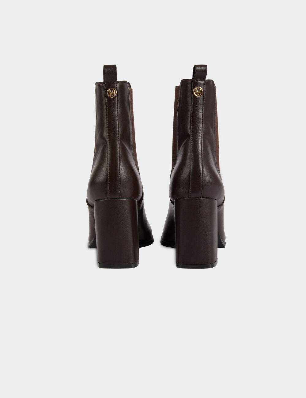 Bota de piel sint&eacute;tica marr&oacute;n oscuro mujer