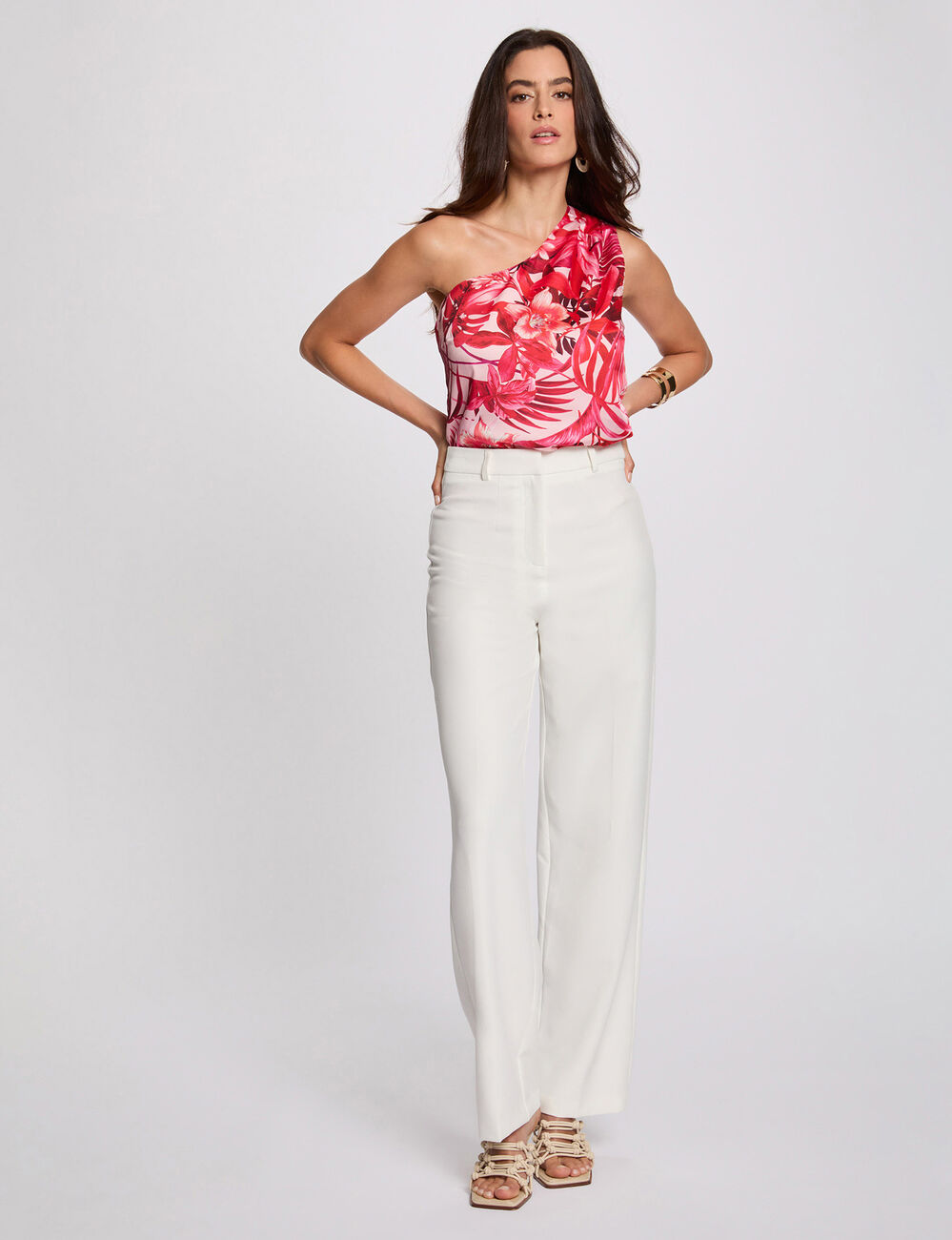Pantal&oacute;n recto con pinzas blanco mujer