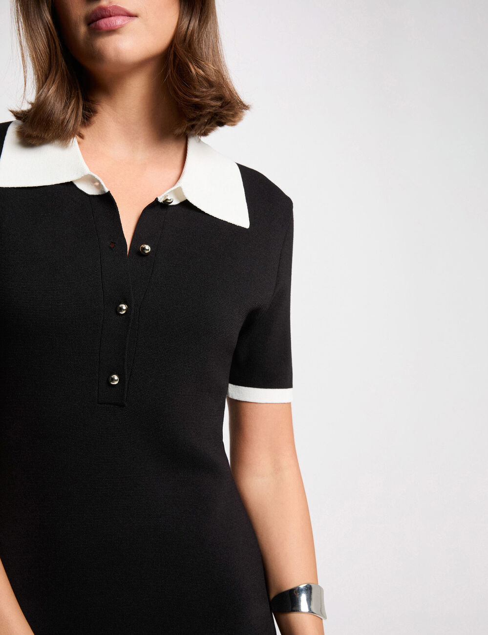 Vestido de punto corto con cuello vuelto negro mujer
