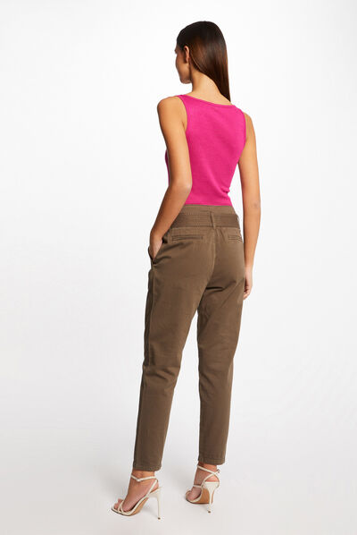 Top tirantes anchos con cadenas  mujer