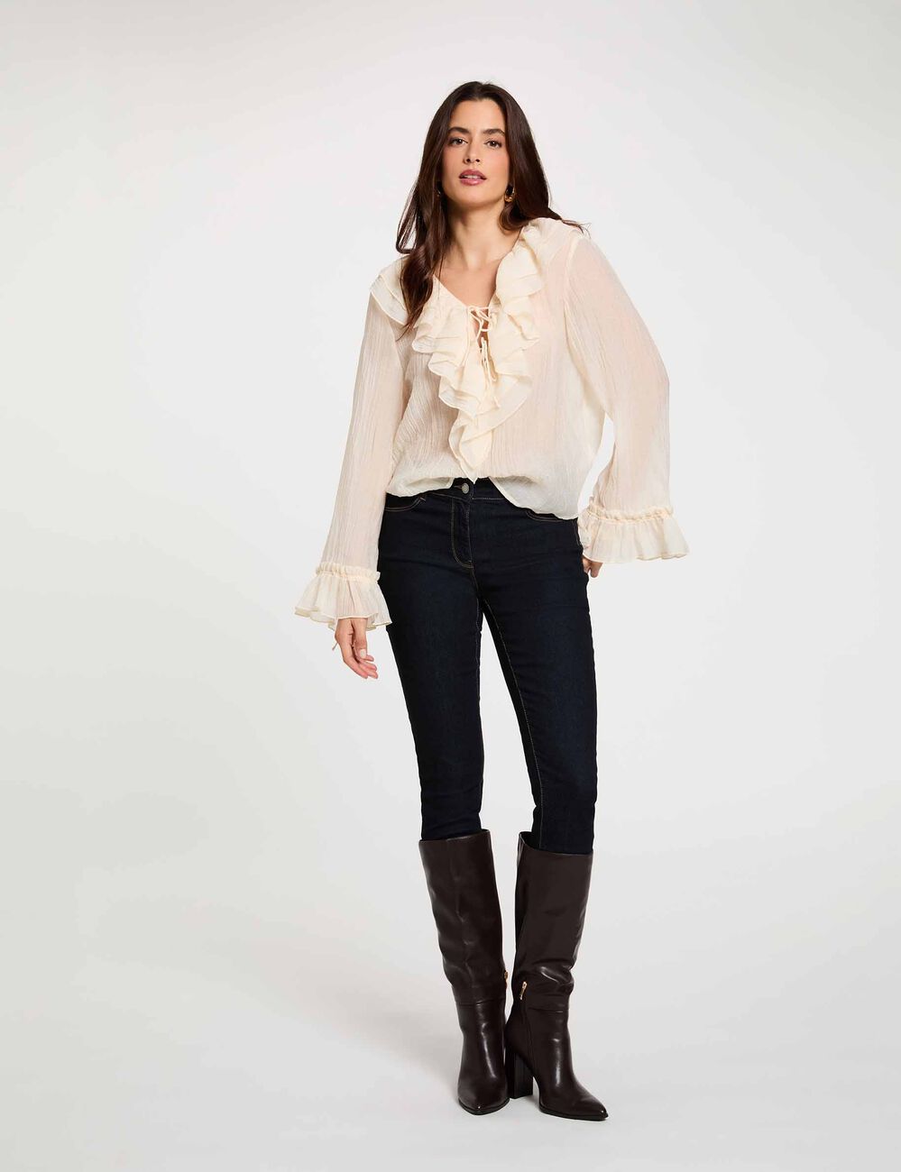 Blusa plisada con cuello en v marfil mujer
