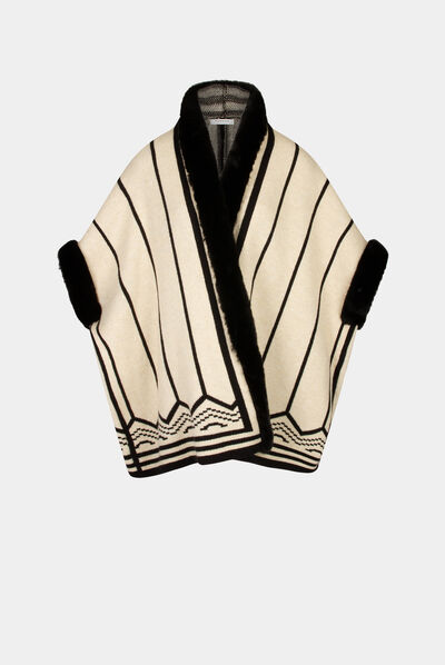 Poncho con estampado gráfico negro mujer