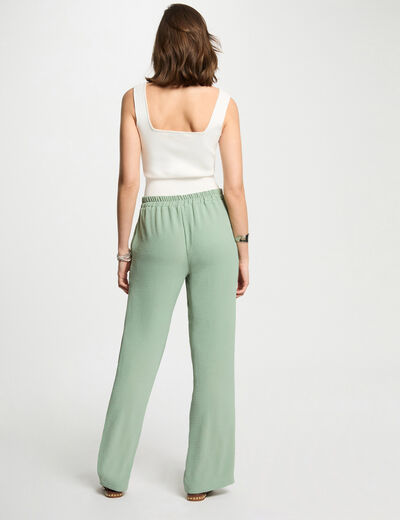 Pantalón pernera ancha holgado verde claro mujer